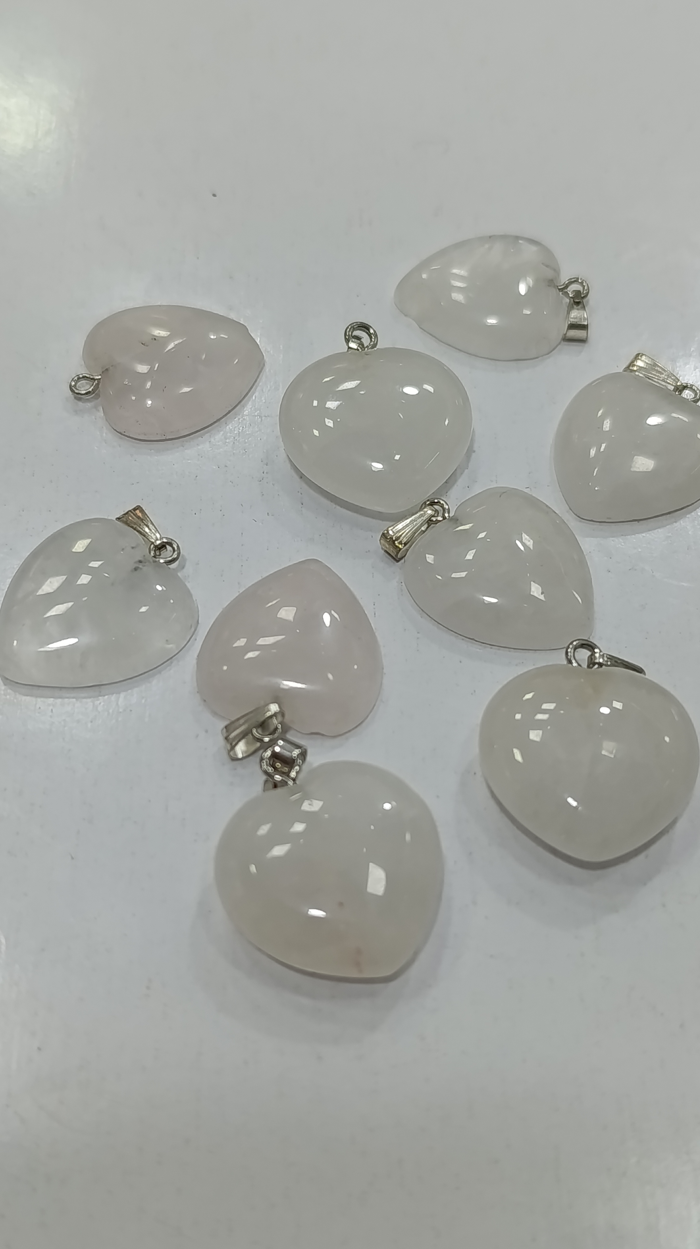 آویز گردنی قلبی کواتز ( سایز ۲.۵سانت )
