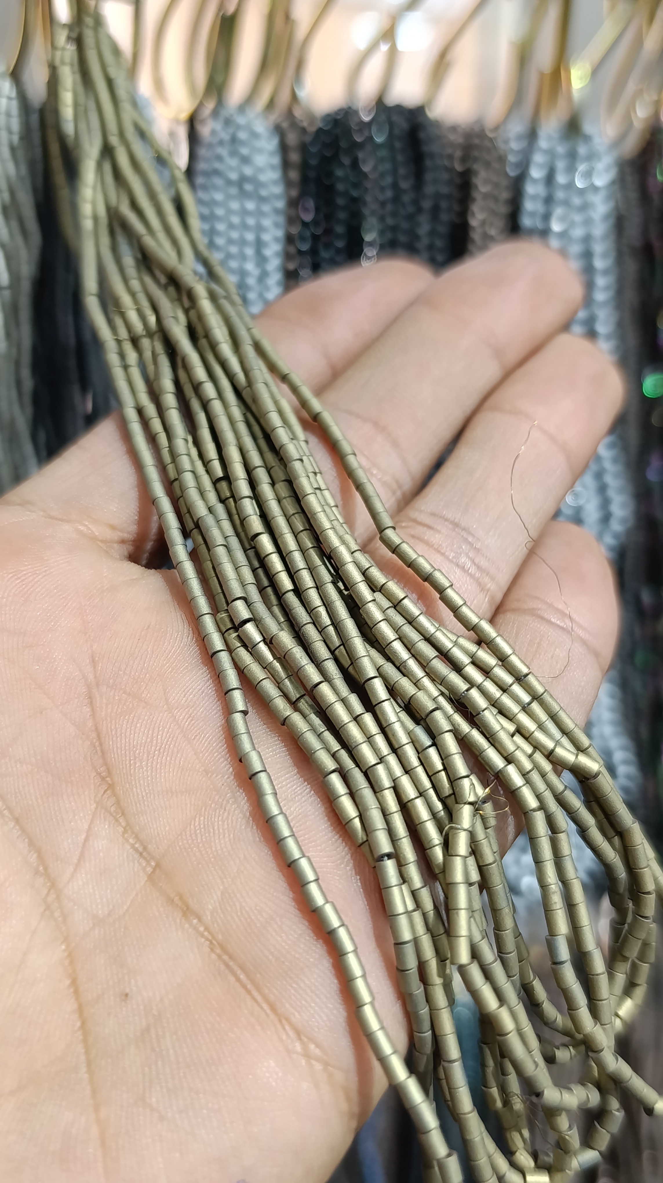 ریسه حدید استوانه‌ای کوچک سایز 3و 4